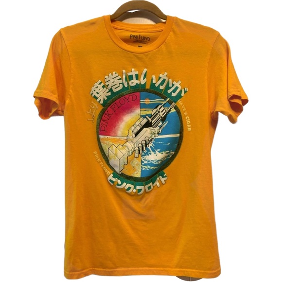 Pink Floyd Tops - Pink Floyd Have A Cigar Japanese Graphic Tshirt in yellow! 100% Cotton 💛🎸💛